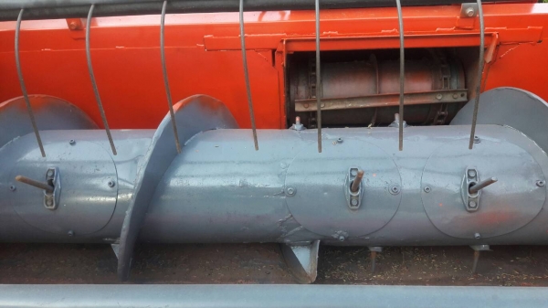 dc 60  เครื่องดีเกียร์ดี ช่วงล่างดี แทรกสวย2เส้นเชคแล้วพร้อมใช้ครับ