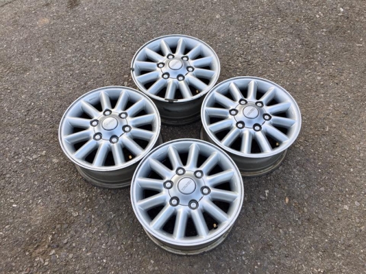 ขายล้อแม็ก ISUZU D-Max ขอบ 15  4 วง ราคา 3,000 บาท