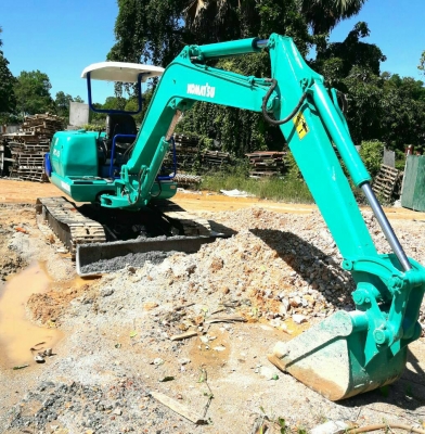 ขายรถแบคโฮ KOMATSU PC45-7 ราคา 380000 ขายรถแบคโฮ KOMATSU PC45-7 ราคา 380000