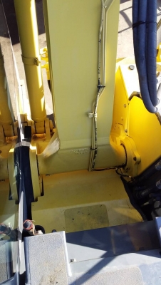 ต้องขายรถขุดยี่ห้อKOMATSU-PC128US-2E1รถนำเข้าจากญี่ปุ่น ต้องขายรถขุดยี่ห้อKOMATSU-PC128US-2E1รถนำเข้าจากญี่ปุ่น