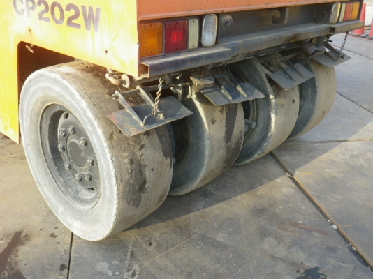 ราคาดีมากๆ  DYNAPAC CP202 จากญี่ปุ่น สภาพสวยๆ 092-929-9942 ธีรเทพ