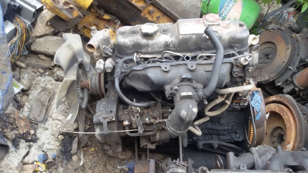 เครื่อง ISUZU 4JG2 พร้อมเกียร์ เก่านอก มีอินวอยซ์