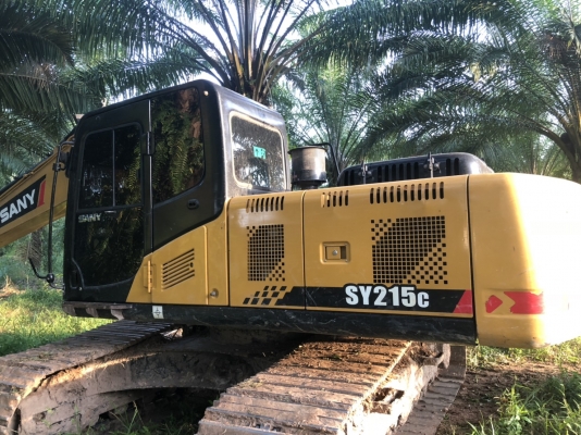ขายSANY.SY 215C เต็มทุกระบบราคา 2,600,000