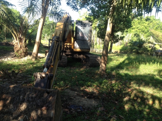 ขายSANY.SY 215C เต็มทุกระบบราคา 2,600,000