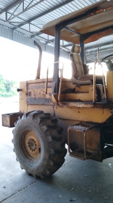 ขาย รถตักล้อยาง TCM 830 สภาพพร้อมใช้งาน ขาย รถตักล้อยาง TCM 830 สภาพพร้อมใช้งาน