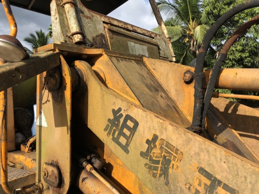ขายรถตัก KOMATSU 510 กรองคู่ สภาพดี ใช้งานอยู่ทุกวัน สนใจโทร 081-970-1072