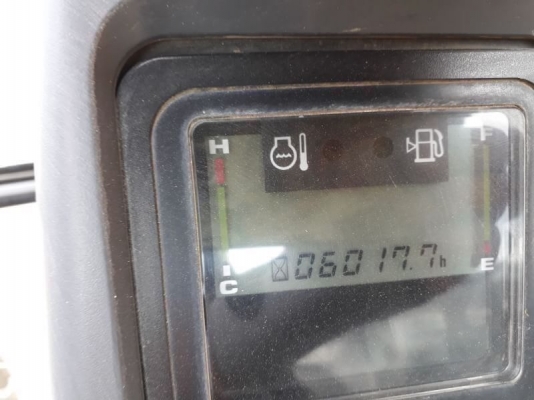 KOMATSU : PC128US-2E1 ปี2004  6,017ชม. สวยๆจากญี่ปุ่นครับ