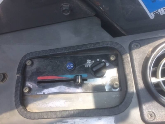 ขายครับ YANMAR VIO70-2 รถนำเข้าจากญี่ปุ่น โทร.086-303-9797 กู๋อ๋า