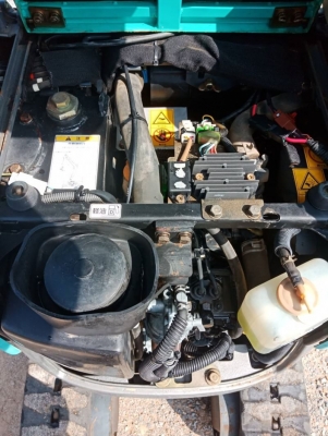 ขาย รถขุดเล็ก KOBELCO SK09SR ขนาด1ตัน รุ่นใหม่ นำเข้าจากญี่ปุ่นแท้ สวยมาก โทร.086-303-9797 กู๋อ๋า