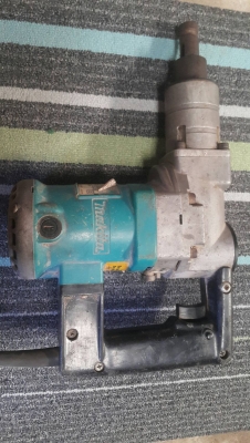 สว่านเจาะปูน makita hr2510 แท้ ปลายจับดอกหล่นหาย