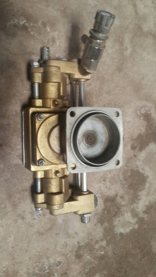 ปั๊มฉีดยาสะพายหลัง ใช้กับเครื่องตัดหญ้า