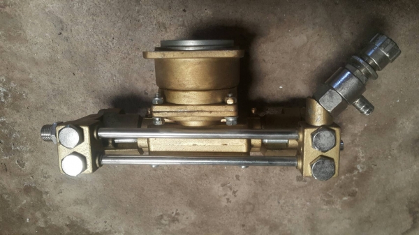 ปั๊มฉีดยาสะพายหลัง ใช้กับเครื่องตัดหญ้า ปั๊มฉีดยาสะพายหลัง ใช้กับเครื่องตัดหญ้า