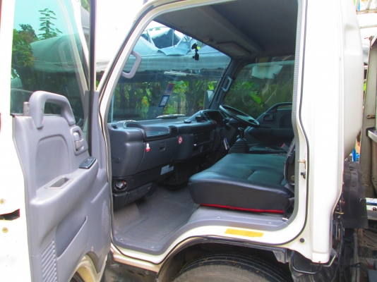 ISUZU NPR 135 ตาเพชร กระบะยาว 5เมตรLPGจากโรงงานมือเดียว