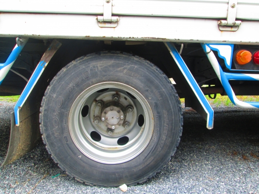 ISUZU NPR 135 ตาเพชร กระบะยาว 5เมตรLPGจากโรงงานมือเดียว