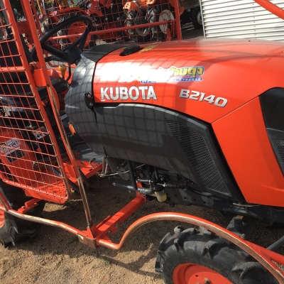 ขาย B2140 พร้อมโรตารี่  สนใจโทร 0884267077 แอ๊ป