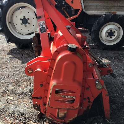 ขาย B2140 พร้อมโรตารี่  สนใจโทร 0884267077 แอ๊ป