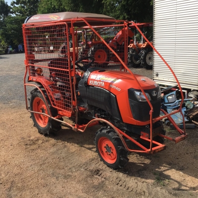 ขาย B2140 พร้อมโรตารี่  สนใจโทร 0884267077 แอ๊ป