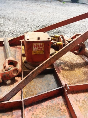 ขายตัดหญ้า HUI J-75 ขนาด1.50 เมตร หัวใหญ่ขายตามสภาพ ราคา 30,000 บาท สนใจสอบถาม 084-9997463 ขายตัดหญ้า HUI J-75 ขนาด1.50 เมตร หัวใหญ่ขายตามสภาพ ราคา 30,000 บาท สนใจสอบถาม 084-9997463