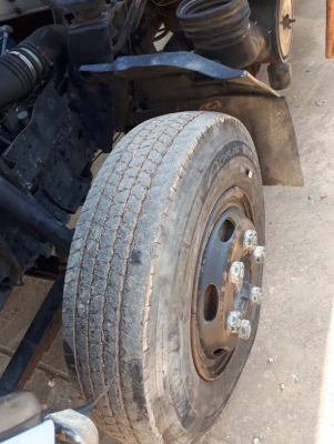 ต้องการขายรถ 6ล้อ NPR (ตู้เย็น)