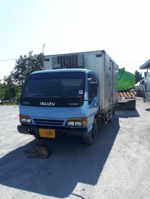 ต้องการขายรถ 6ล้อ NPR (ตู้เย็น)