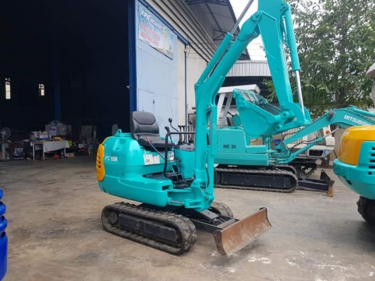 รถขุดขนาดเล็ก KOMATSU PC15-8   เครื่องยนต์komatsu3สูบ ปั้มนิ้ว คอนโทลน้ำมัน เก่านอกไม่เคยใช้ในไทย ราคา245,000บาท สนใจติดต่อ 081-8416818, 092-9938255  ติดต่อสอบถามได้ที่ กดไปที่ลิ้งค์้เพื่อสอบถาม Line: https://line.me/R/ti/p/\%40zbk0541k