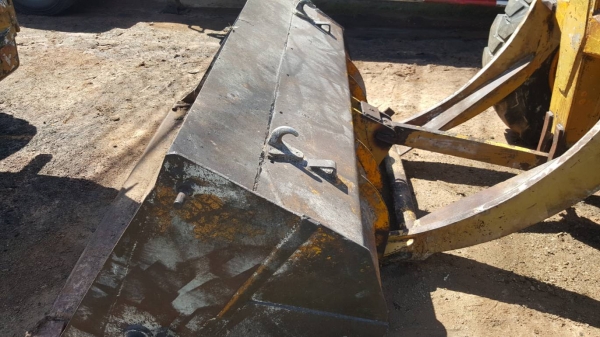 ขาย รถตัก KOMATSU JH30B รถใช้งานได้ปกติ