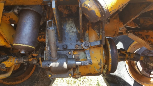 ขาย รถตัก KOMATSU JH30B รถใช้งานได้ปกติ