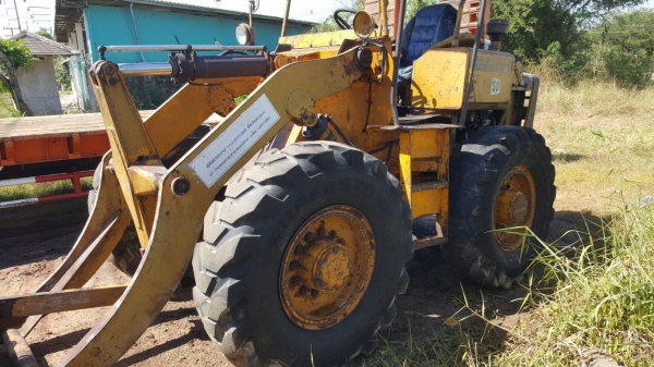 ขาย รถตัก KOMATSU JH30B รถใช้งานได้ปกติ