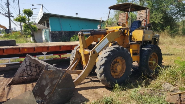 ขาย รถตัก KOMATSU JH30B รถใช้งานได้ปกติ