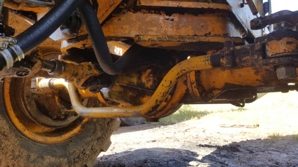 ขาย รถตัก KOMATSU JH30B รถใช้งานได้ปกติ