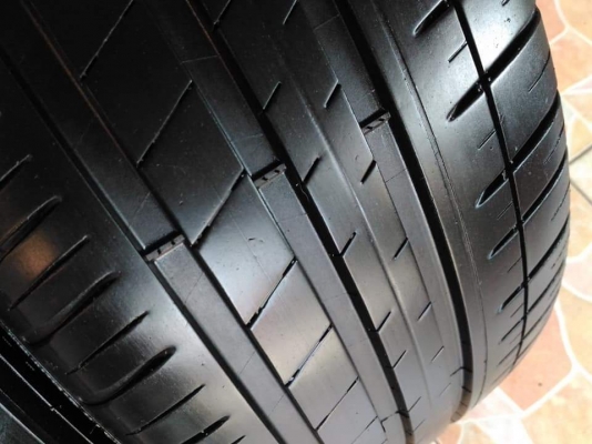 ล้อแม็ก Honda Accord G9 ขอบ 18 พร้อมยาง Michelin Pilot Sport3  235 45 18 ผลิตปี 2017 สภาพโดยรวมสวยทั้งล้อทั้งยาง ขายถูกๆ ทั้งชุด 25900.- *** ใส่ฟรี รับเทิร์น รับบัตรเครดิตทุกธนาคาร ส่งทั่วไทย