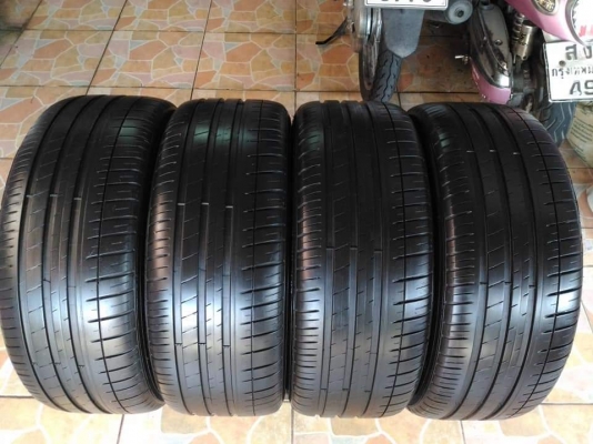 ล้อแม็ก Honda Accord G9 ขอบ 18 พร้อมยาง Michelin Pilot Sport3  235 45 18 ผลิตปี 2017 สภาพโดยรวมสวยทั้งล้อทั้งยาง ขายถูกๆ ทั้งชุด 25900.- *** ใส่ฟรี รับเทิร์น รับบัตรเครดิตทุกธนาคาร ส่งทั่วไทย