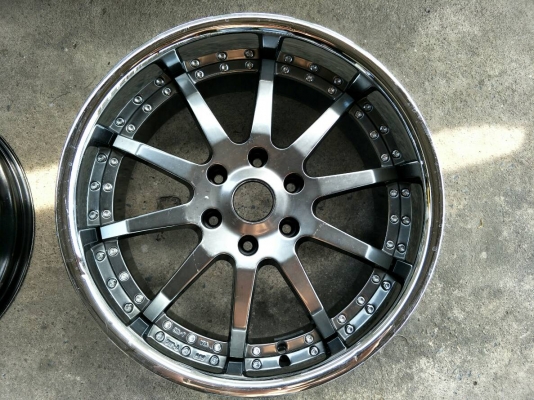 ขอบ20นิ้ว6รู หน้า8.5ตื้น  หลัง9.5ลึก ชุดนี้ลดราคาเหลือ 7900 บาท