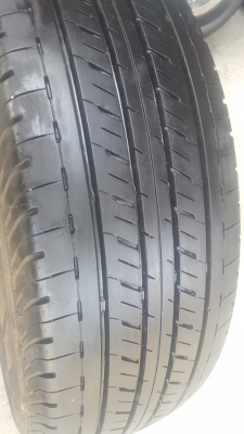 ขายยาง\% 215/65/16 ปี 3417 BRIDGESTONE R611 4 เส้น ขายยาง\% 215/65/16 ปี 3417 BRIDGESTONE R611 4 เส้น