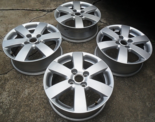 แม็กเอนไกขอบ15 แท้ 4รู100 สภาพดี (4วง 3,000)