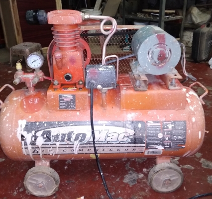 เครื่อง ปั๊มลม Automac kp-13 แบบลูกสูบ สภาพพร้อมใช้ อุปกรณ์ใชงานได้ทุกตัว ทำงานตัดต่ออัตโนมัติ