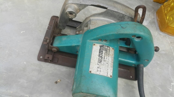เลื่อยวงเดือน Makita 5700 แท้ ญี่ปุ่น เลื่อยวงเดือน Makita 5700 แท้ ญี่ปุ่น