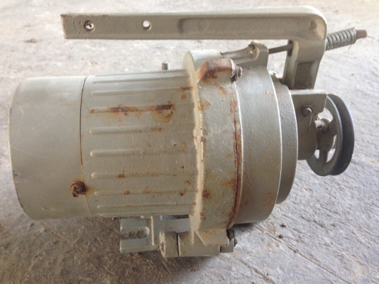 มอเตอร์จักรเย็บผ้า