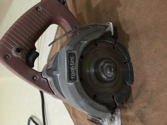 เครื่องตัดคอนกรีต ปูน กระเบื้อง maktec mt410 แท้