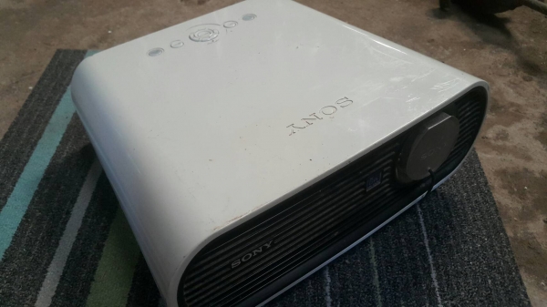 โปรเจคเตอร์ Sony ex70 เครื่องใช้งานปกติ หลอดภาพเสีย