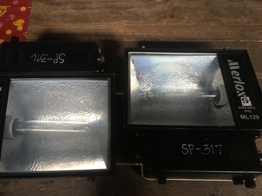 ขายสปอร์ตไลท์ ไฟแสงจันทร์