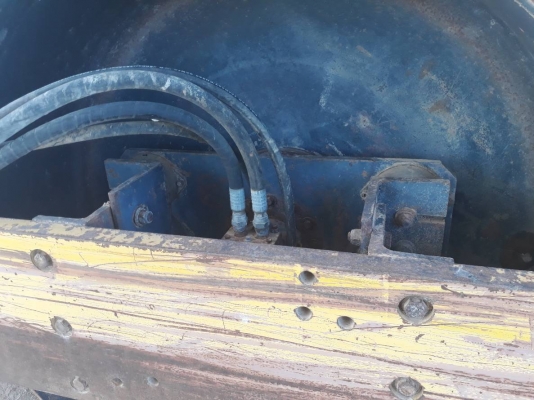 ขายรถบดสั่น VIBROMXC 2000 รุ่น 1102D ขายรถบดสั่น VIBROMXC 2000 รุ่น 1102D