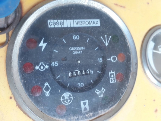 ขายรถบดสั่น VIBROMXC 2000 รุ่น 1102D ขายรถบดสั่น VIBROMXC 2000 รุ่น 1102D