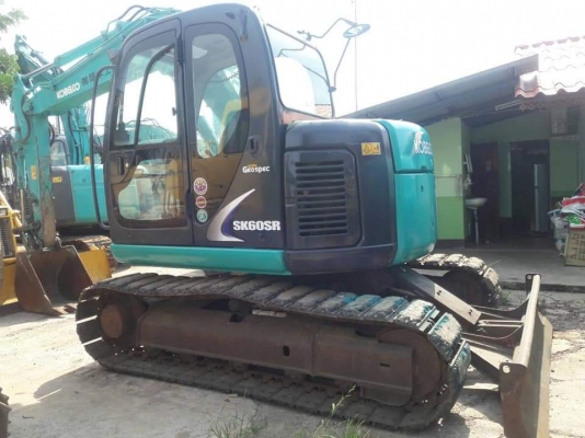 ขายจ้า..KOBELCO SK60SR YT02  เก่านอกแท้  มีลายแย๊ก  พร้อมผานดัน สภาพสภาพสวย พร้อมใช้  โทร  089-3818694  จ๊อย..
