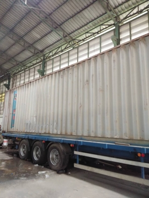 ขาย หาง เทเลอร์ สามเพลาพร้อมตู้ ไฮคิว 45ฟุต  มีลิฟฟยกของ ท้าย  ไม่มี ทะเบียน สภาพดี