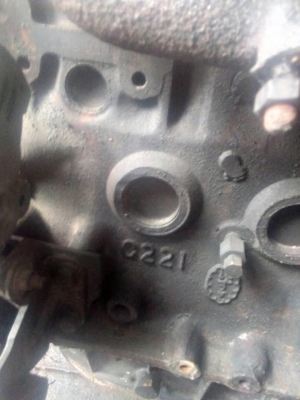 ขายเครื่อง อีสุสุ c221 ราคา 15000 บาท