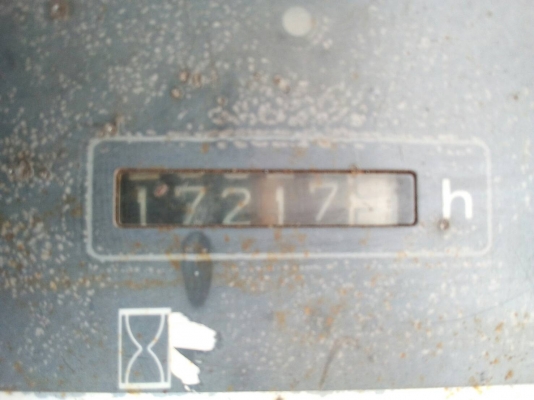 รถตักล้อยาง KOMATSU รุ่น WA 300-3 รถตักล้อยาง KOMATSU รุ่น WA 300-3