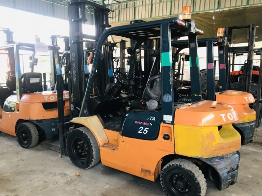 ขายTOYOTAดีเซล2.5ต้นรุ่น7สวยแน่นพร้อมใช้