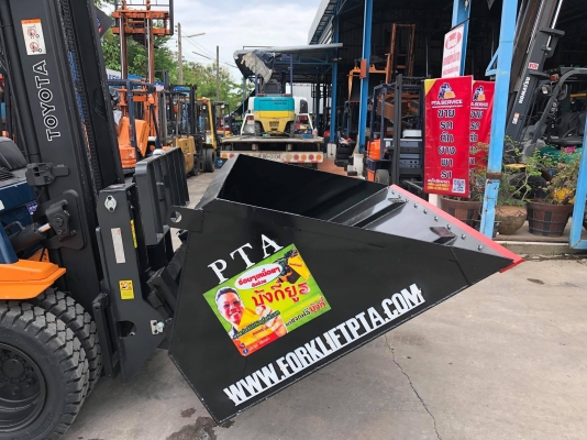 ขายรถตักยางพาราตักทะลายปาล์มยกได้สูง5เมตรงาเทได้ล้อหน้าคู่เกียร์ธรรมดา