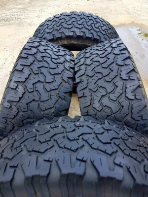 ขายยาง BF KO1 265/75/16 ถูกๆครับ ขายยาง BF KO1 265/75/16 ถูกๆครับ